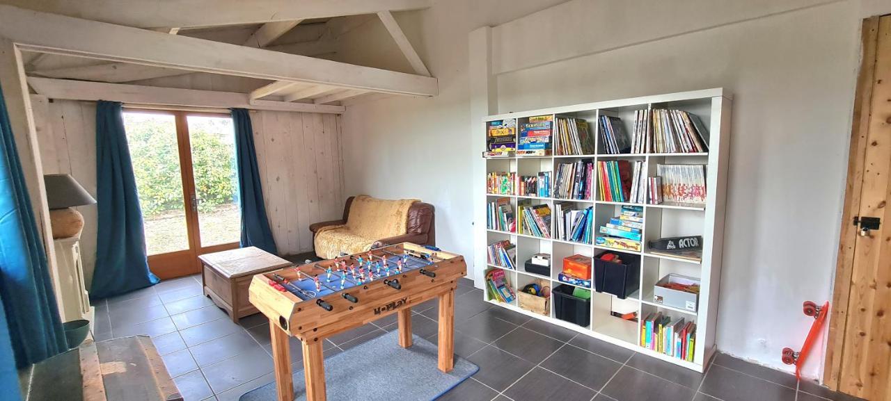 Saint-Pierre-du-Chemin Le Terrier Maison De Campagne 250 M2 Grande Capacite 20 Couchages, 4500M2 De Terrain 빌라 외부 사진