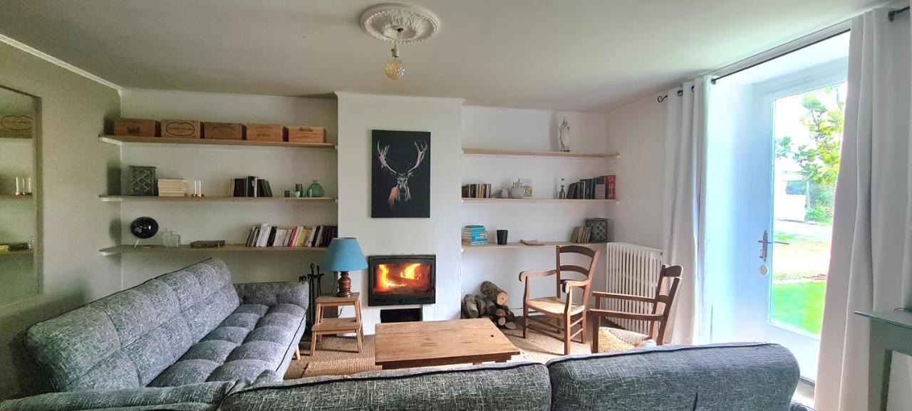 Saint-Pierre-du-Chemin Le Terrier Maison De Campagne 250 M2 Grande Capacite 20 Couchages, 4500M2 De Terrain 빌라 외부 사진