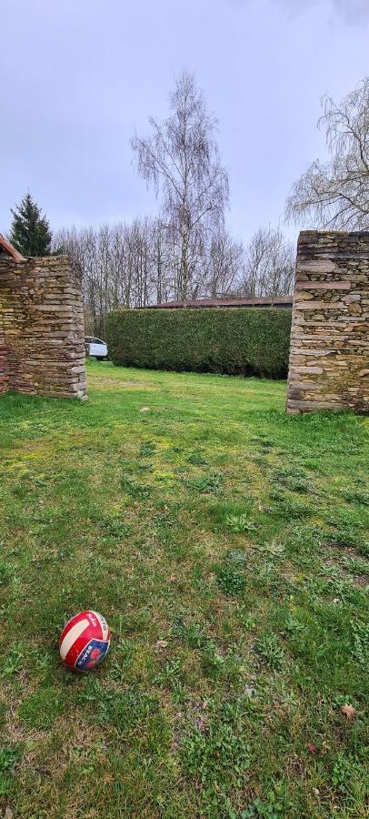 Saint-Pierre-du-Chemin Le Terrier Maison De Campagne 250 M2 Grande Capacite 20 Couchages, 4500M2 De Terrain 빌라 외부 사진