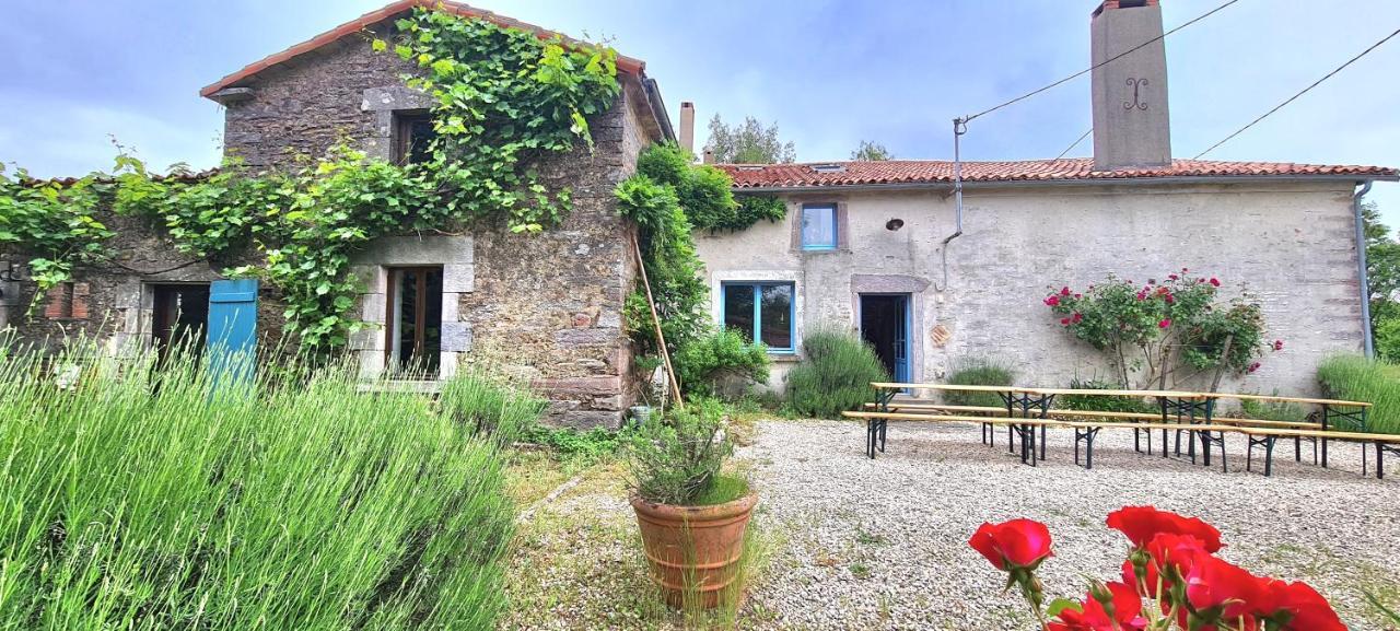Saint-Pierre-du-Chemin Le Terrier Maison De Campagne 250 M2 Grande Capacite 20 Couchages, 4500M2 De Terrain 빌라 외부 사진