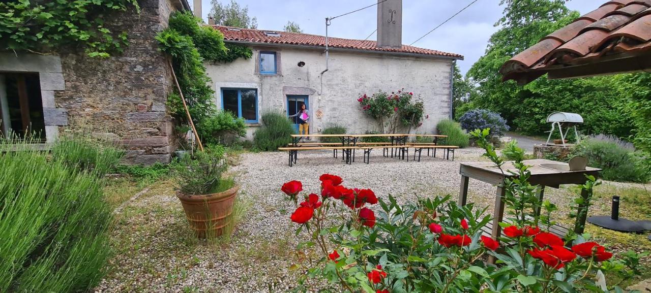 Saint-Pierre-du-Chemin Le Terrier Maison De Campagne 250 M2 Grande Capacite 20 Couchages, 4500M2 De Terrain 빌라 외부 사진